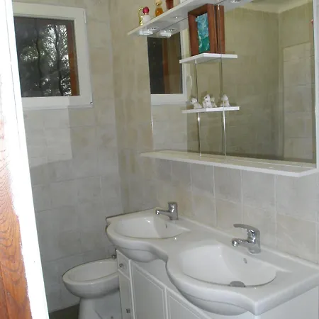Le Petit Frigouye Bed & Breakfast Rochefort-du-Gard
