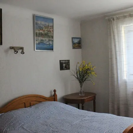 Le Petit Frigouye Bed & Breakfast